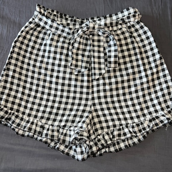 Checkered shorts - Picture 1 of 3